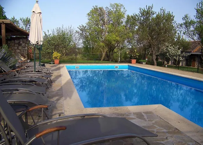 ホテル Kali Art Köveskál