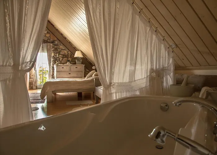 Kali Art Hotel Köveskál