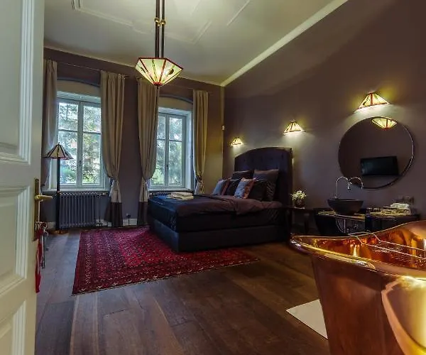 Kali Art Hotel Köveskál